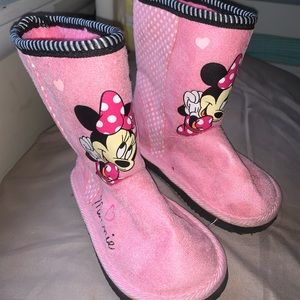 NWOT - Minnie boots